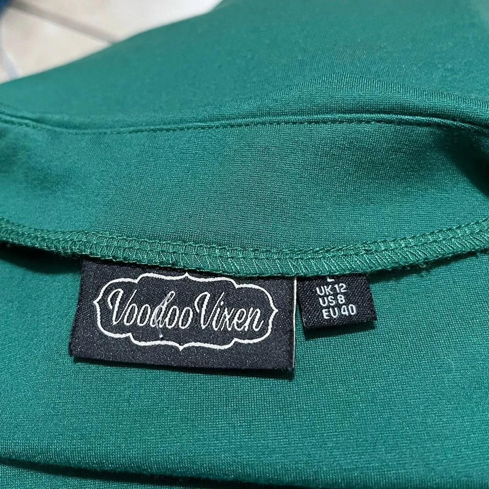 Voodoo Vixen Green Blouse - Picture 6 of 8